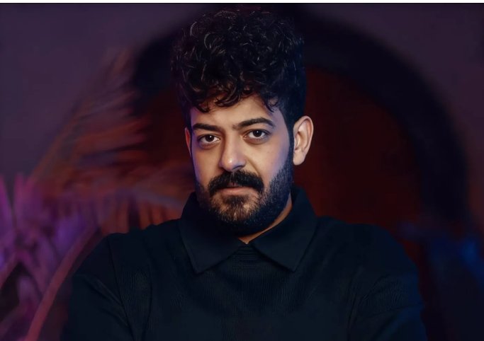 عالم الفن والأدب تنعي المطرب والفنان إسماعيل الليثي