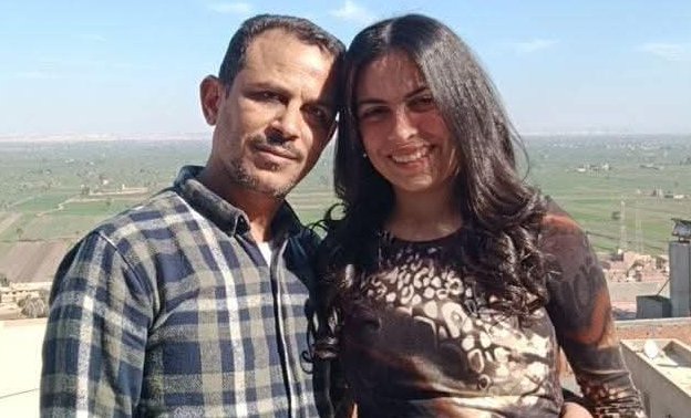 تهنئة خاصة من موقع وجريدة “عالم الفن والأدب” للجميلة شيري كريمة الشاعر أيمن شوقي بمناسبة عيد ميلادها السعيد