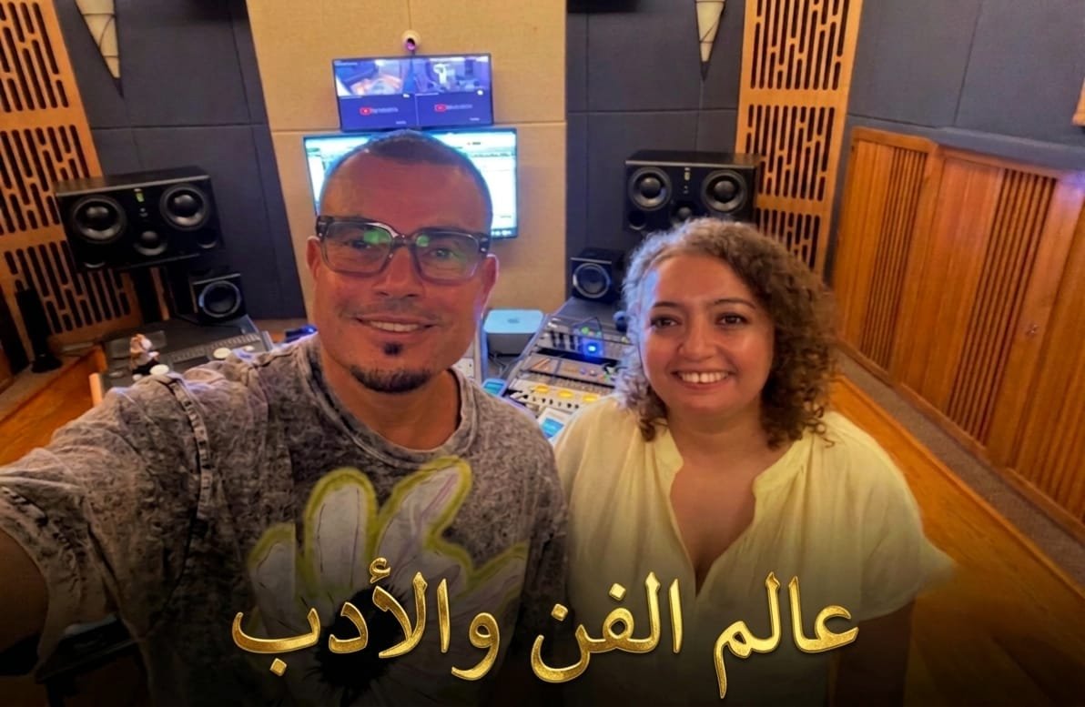 شيري شكري في حوار خاص لعالم الفن والأدب . رحلة كفاحي بدأت من أسيوط ووصلت لتسجيل أكبر ألبومات عمرو دياب .